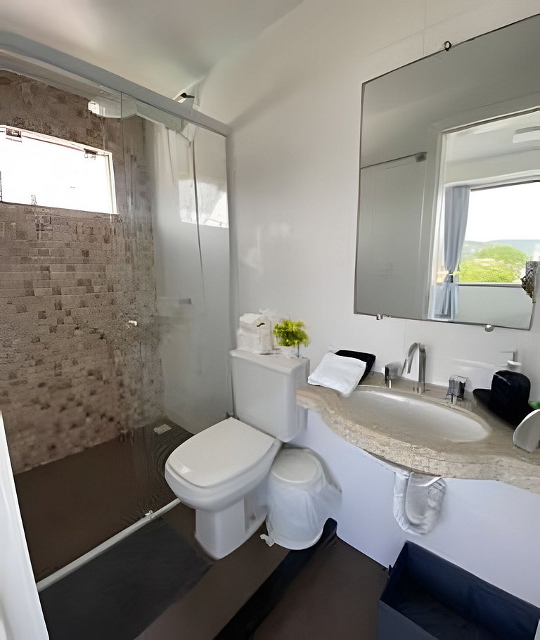 Studio com vista para a piscina | Ar e Cozinha