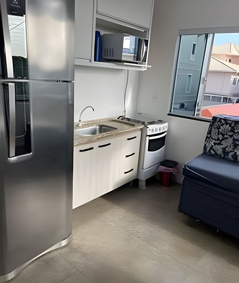 Apartamento com 2 quartos, piscina e churrasqueira