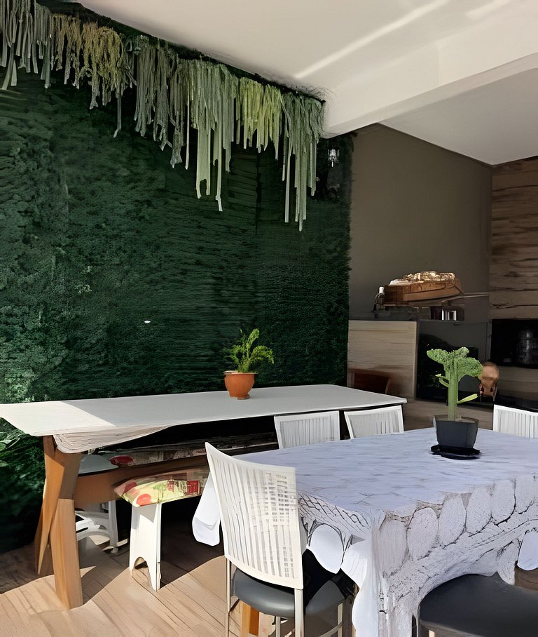 Apartamento no térreo com vista para a piscina