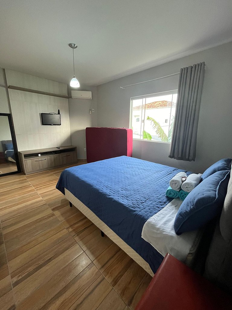 Apartamento amplo com churrasqueira nos Ingleses